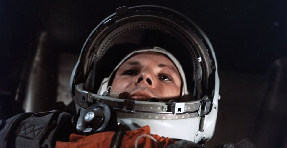 12 апреля 1961 года Юрий Алексеевич Гагарин стал первым человеком в космосе
